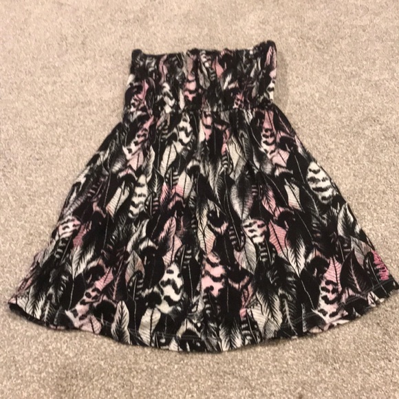 😍Summer Feather Pattern Dress😍 - Picture 3 of 3